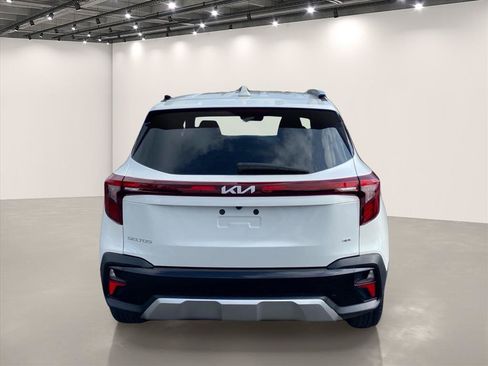 Certified 2024 Kia Seltos S AWD/4WD image 7
