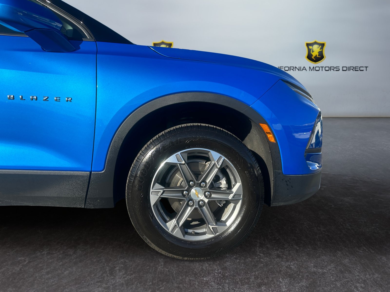 Used 2025 Chevrolet Blazer LT FWD image 14