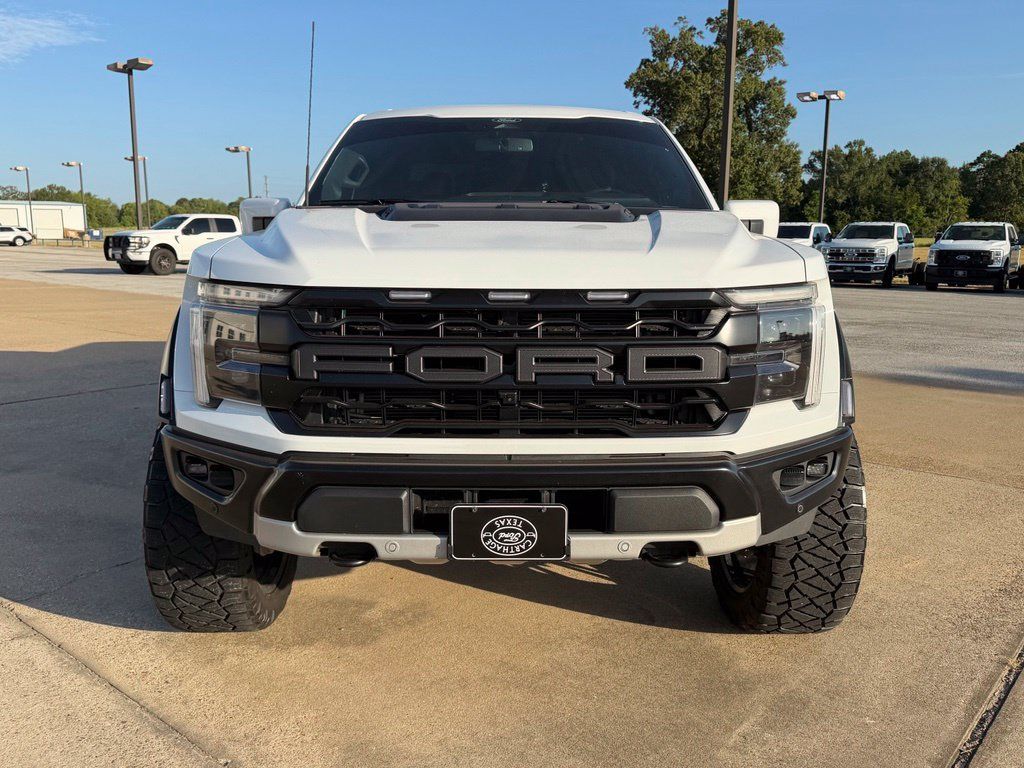 Used 2025 Ford F150 Raptor AWD/4WD image 11