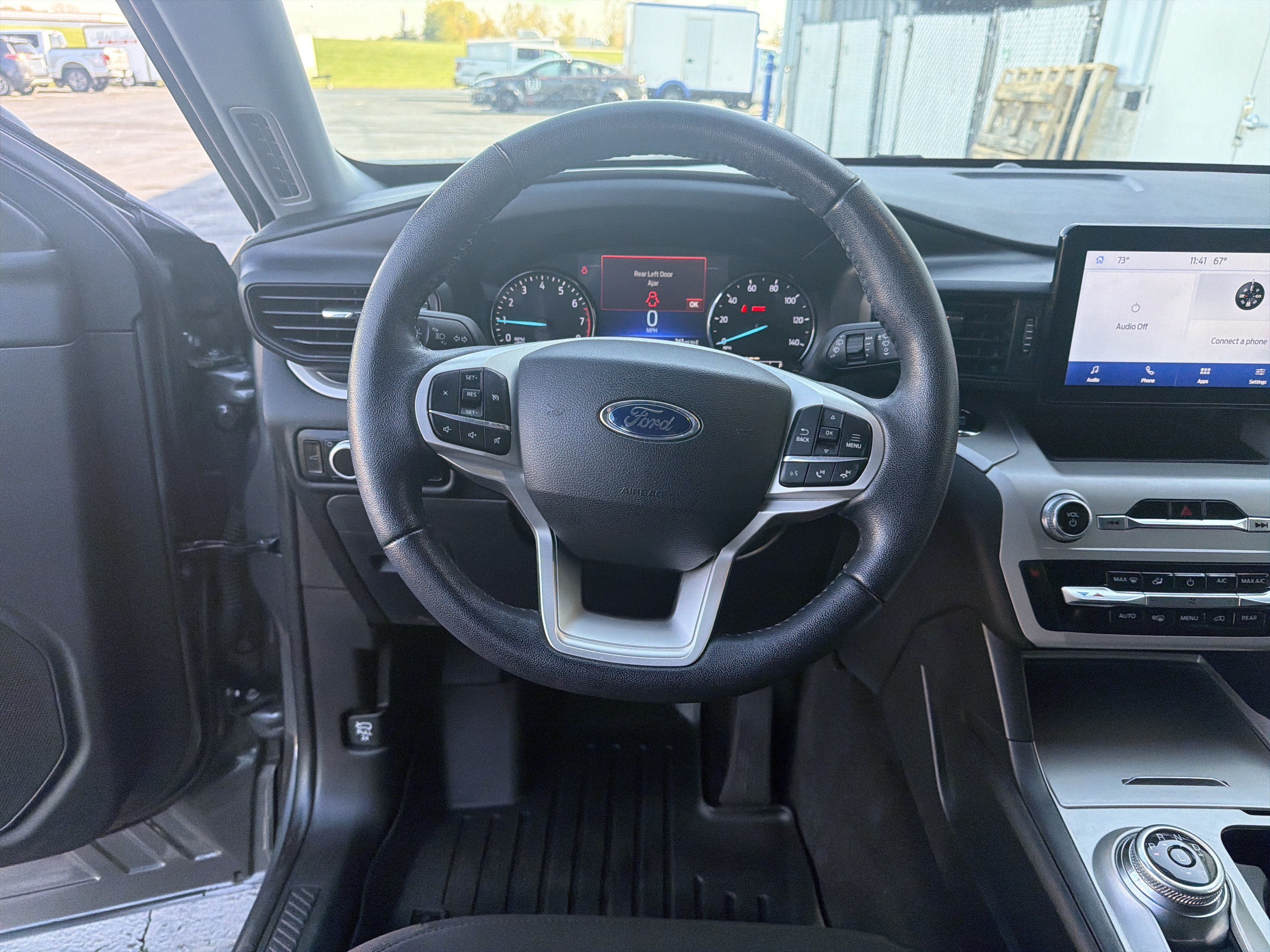 Used 2023 Ford Explorer XLT w/ Class IV Trailer Tow Package AWD/4WD image 28