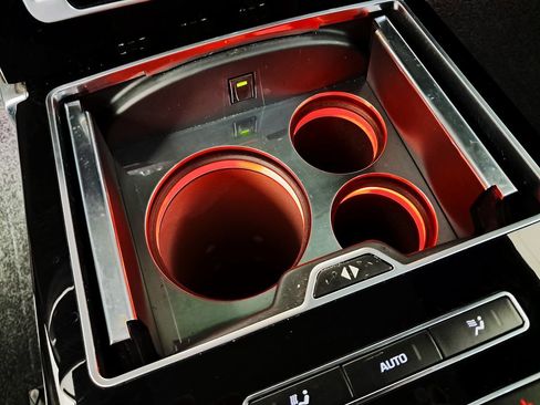 Used 2015 Land Rover Range Rover Long Wheelbase Autobiography image 51