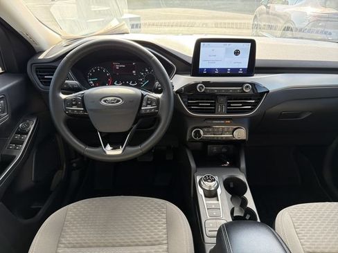 Used 2022 Ford Escape SE w/ Convenience Package AWD/4WD image 12