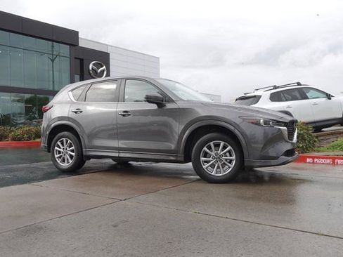 Used 2025 MAZDA CX-5 AWD 2.5 S w/ Preferred Package image 4
