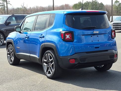 Used 2020 Jeep Renegade Sport image 4