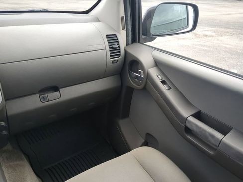 Used 2013 Nissan Xterra S w/ Value Package image 16