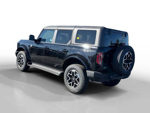 New 2025 Ford Bronco Outer Banks image 3