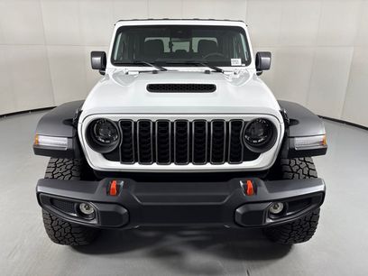 Used 2025 Jeep Gladiator Mojave w/ Safety Group