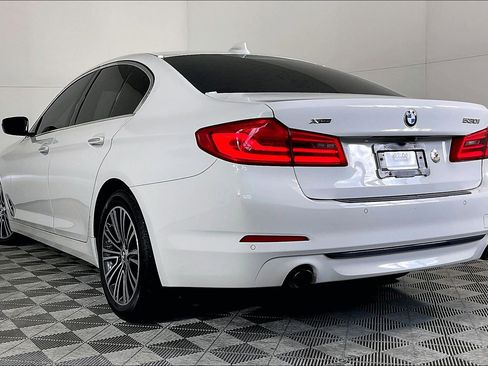 Used 2018 BMW 530i xDrive image 4