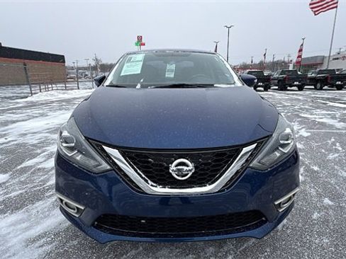Used 2017 Nissan Sentra SR Turbo w/ SR Turbo Premium Package image 8
