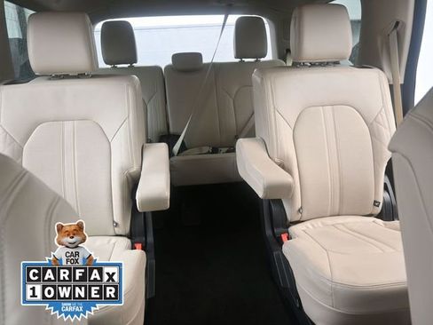 Used 2023 Ford Expedition Platinum image 21