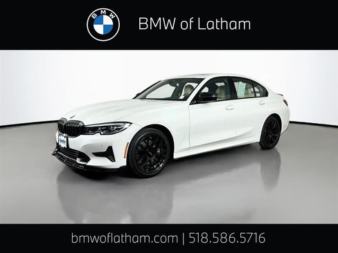 Used 2021 BMW 330i xDrive Sedan w/ Convenience Package AWD/4WD image 1