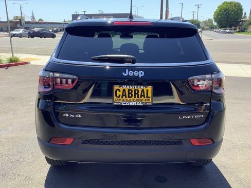 Used 2024 Jeep Compass Limited image 25