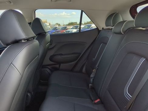 New 2025 Hyundai Venue Limited image 15