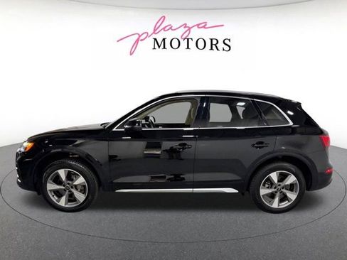 Certified 2023 Audi Q5 Premium w/ Convenience Package AWD/4WD image 6