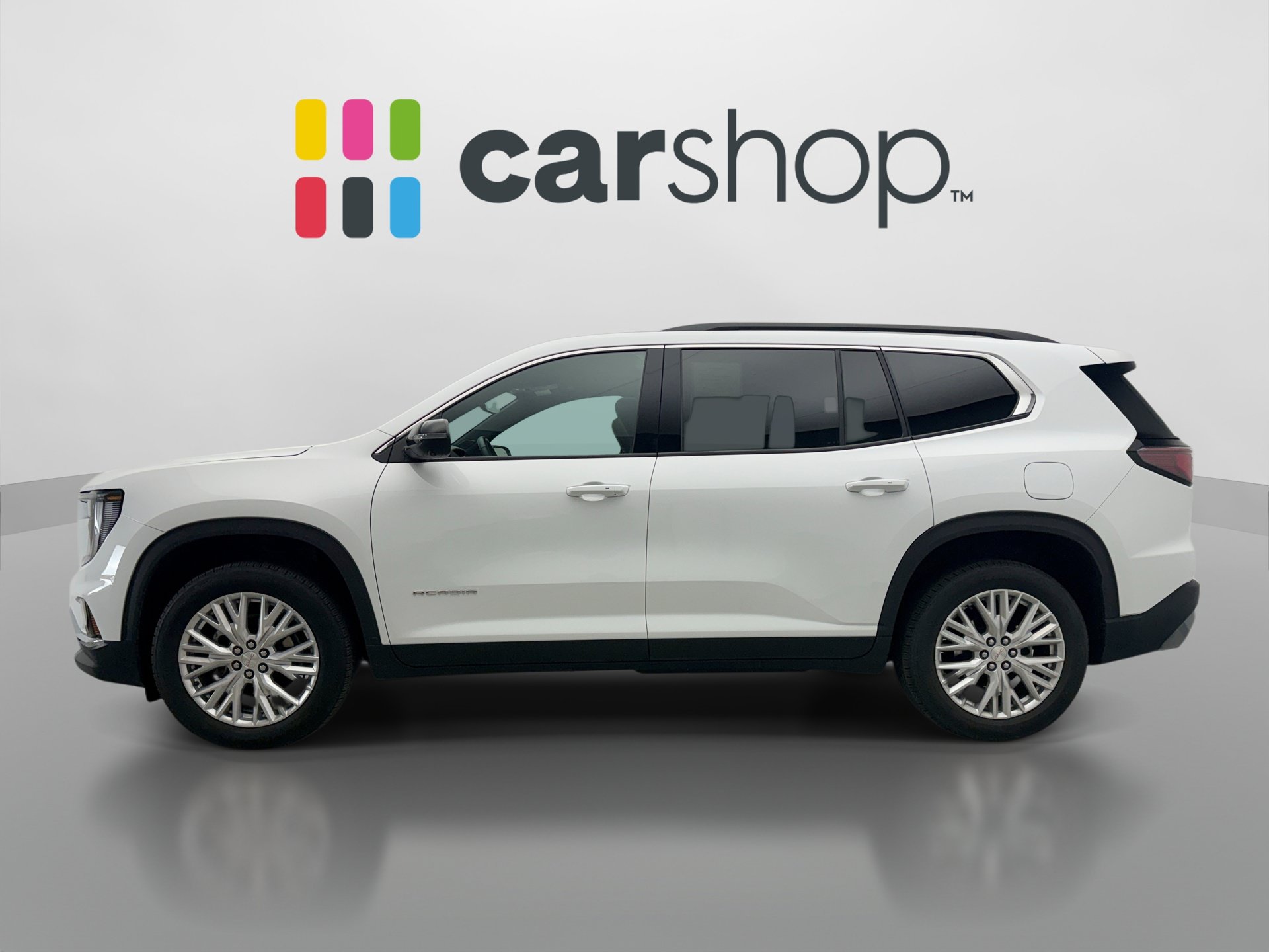 Used 2026 GMC Acadia Elevation w/ Elevation Premium Package FWD image 2