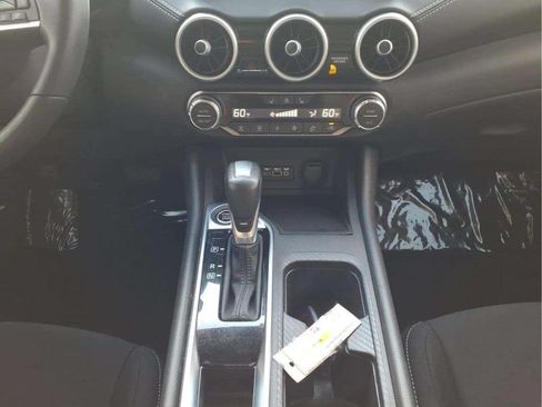 Used 2024 Nissan Sentra SV w/ All-Weather Package FWD image 11