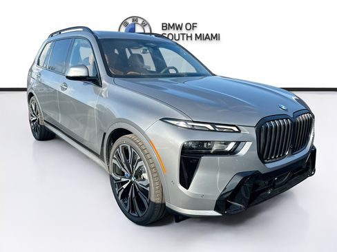 New 2027 BMW X7 xDrive40i w/ Executive Package AWD/4WD image 1