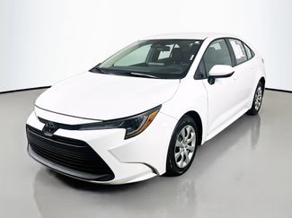 Used 2025 Toyota Corolla LE w/ Convenience Package FWD video 3