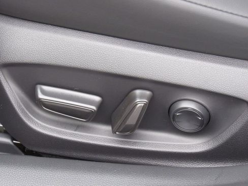 New 2026 Toyota Prius XSE image 13