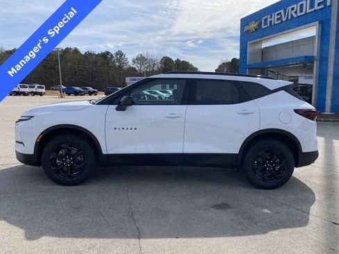 New 2025 Chevrolet Blazer LT w/ Midnight/Sport Edition image 2