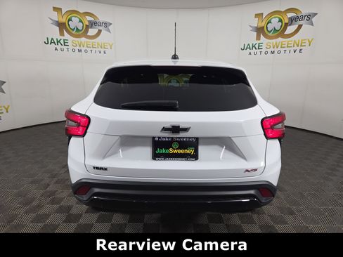 Certified 2024 Chevrolet Trax RS w/ Driver Confidence Package image 7