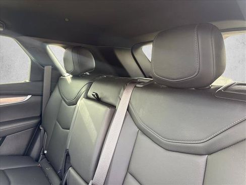 Used 2024 Cadillac XT5 Luxury FWD image 16