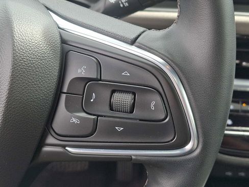Certified 2024 Buick Envista Sport Touring FWD image 22