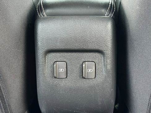 Used 2022 Nissan Kicks SV image 26