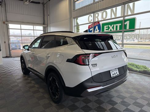 New 2026 Kia Sportage EX image 4