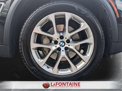 Used 2020 BMW X5 xDrive40i w/ Premium Package AWD/4WD image 32