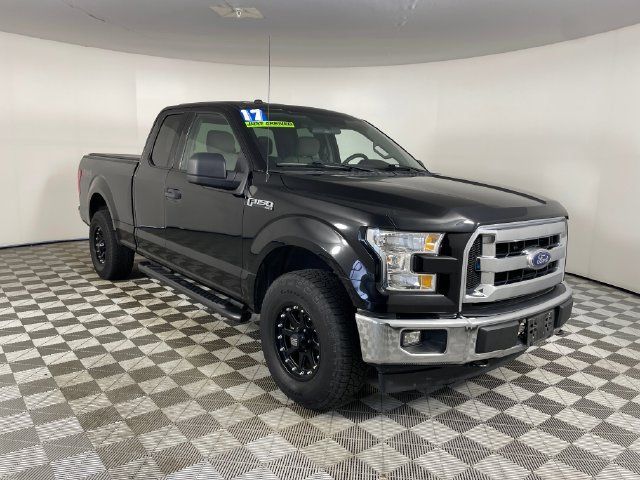 Used 2017 Ford F150 XLT AWD/4WD image 18