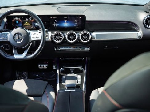 Used 2023 Mercedes-Benz GLB 250 image 20