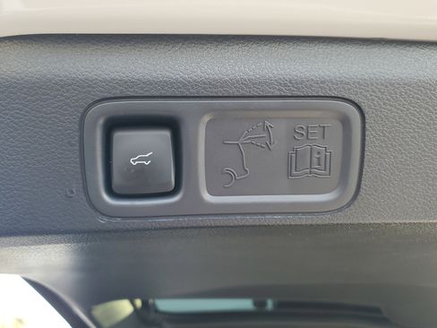 Used 2024 Ford Expedition Timberline image 11