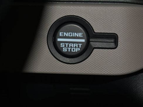 Used 2024 Ford Bronco Wildtrak image 13