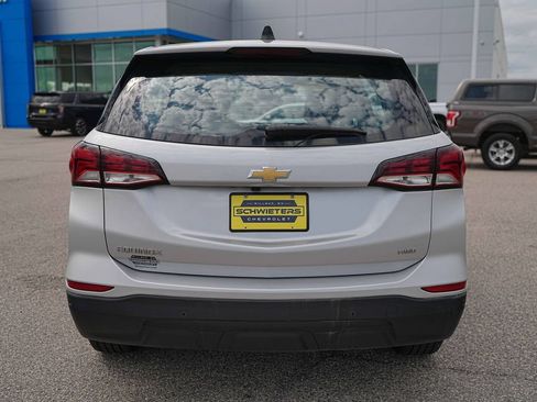 Used 2022 Chevrolet Equinox LS AWD/4WD image 7