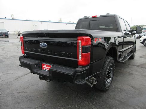 Used 2023 Ford F250 XLT w/ XLT Premium Package AWD/4WD image 5