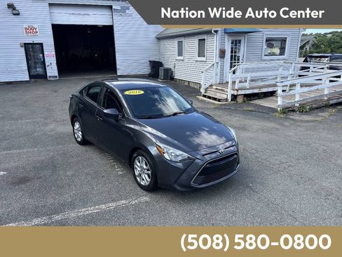 Used 2018 Toyota Yaris iA FWD image 1