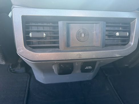 Used 2024 Ford F250 XLT w/ FX4 Off-Road Package AWD/4WD image 19