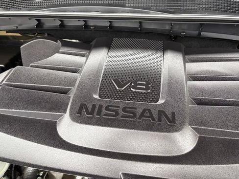 Used 2021 Nissan Titan Platinum Reserve w/ Moonroof Package AWD/4WD image 19