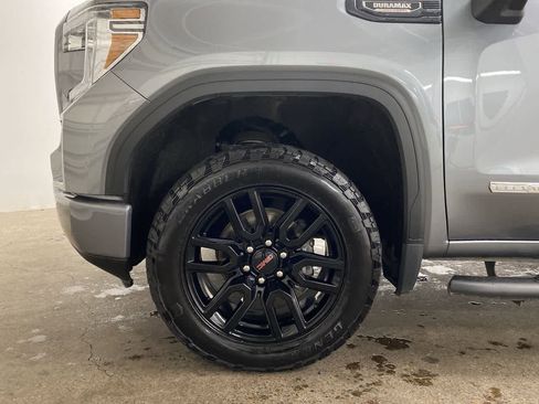 Used 2021 GMC Sierra 1500 Elevation AWD/4WD image 11