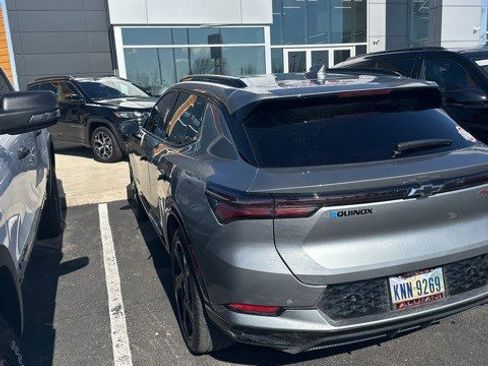 Used 2025 Chevrolet Equinox EV RS image 10