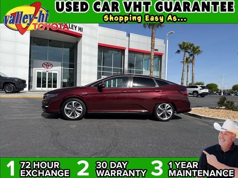 Used 2020 Honda Clarity Touring image 1