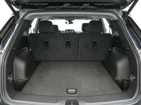 Used 2023 Chevrolet Blazer LT w/ Convenience Package FWD image 19