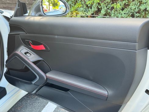 Used 2019 Porsche 911 Carrera image 47