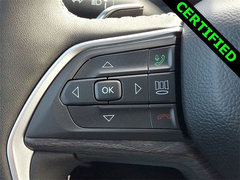 Used 2025 Jeep Grand Cherokee Limited w/ Black Appearance Package image 23