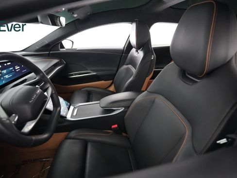 Used 2023 Lucid Air Touring AWD/4WD image 4