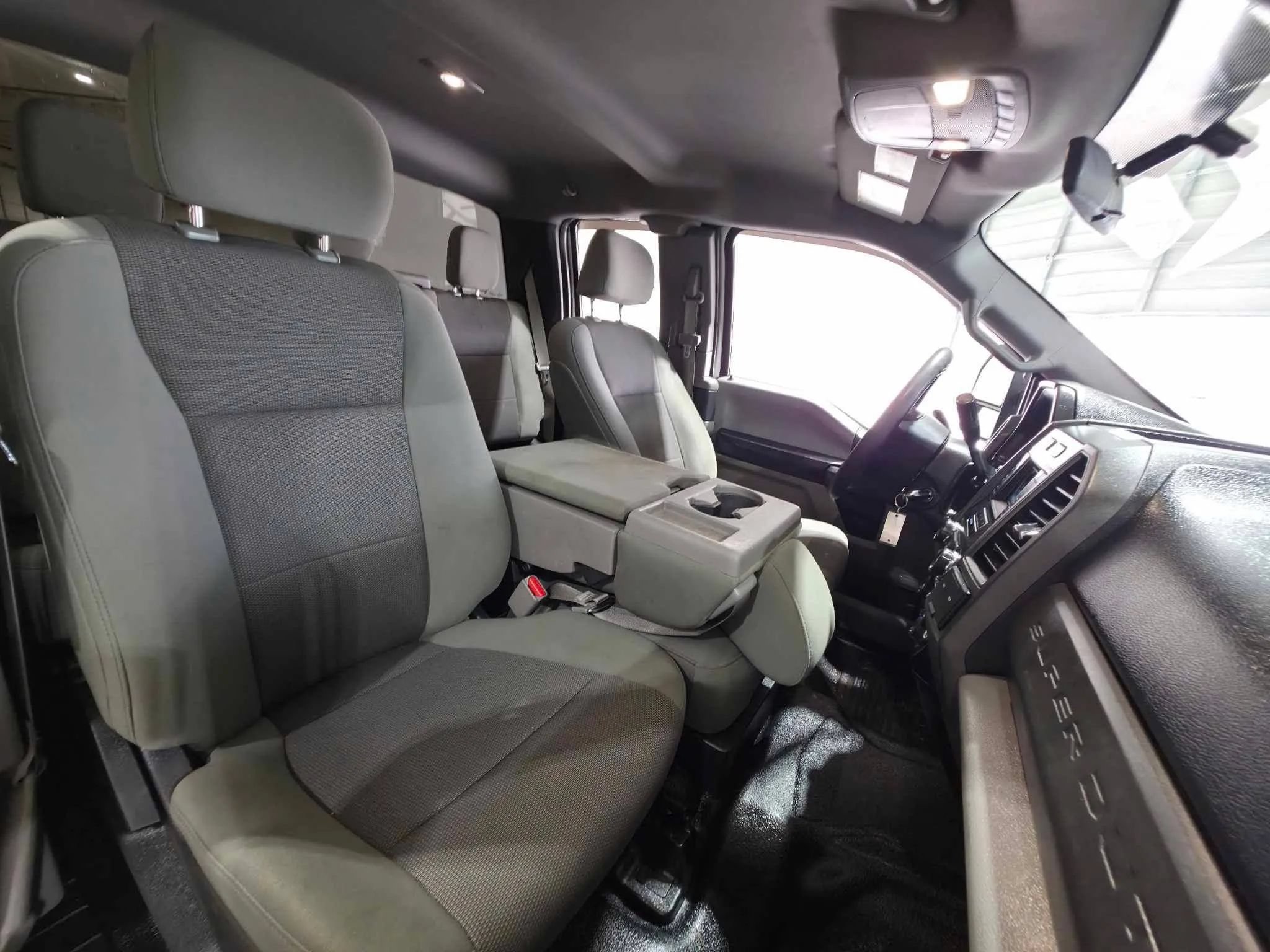 Used 2017 Ford F250 XL w/ Power Equipment Group AWD/4WD image 17