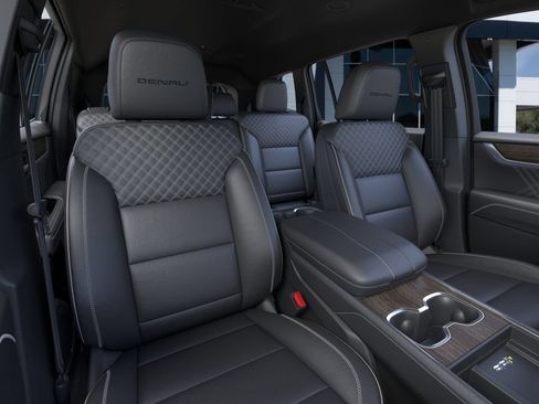 New 2026 GMC Acadia Denali w/ Super Cruise Package FWD image 16