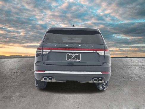 Used 2023 Lincoln Aviator Reserve w/ Elements Package Plus image 7
