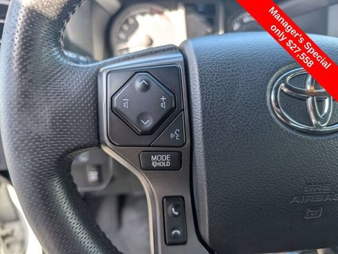 Used 2016 Toyota Tacoma TRD Sport w/ Towing Package AWD/4WD image 17